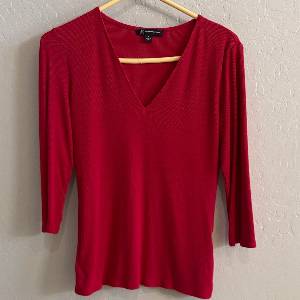 INC International Concepts Ribbed Red Top with 3/4 length sleeves size large
